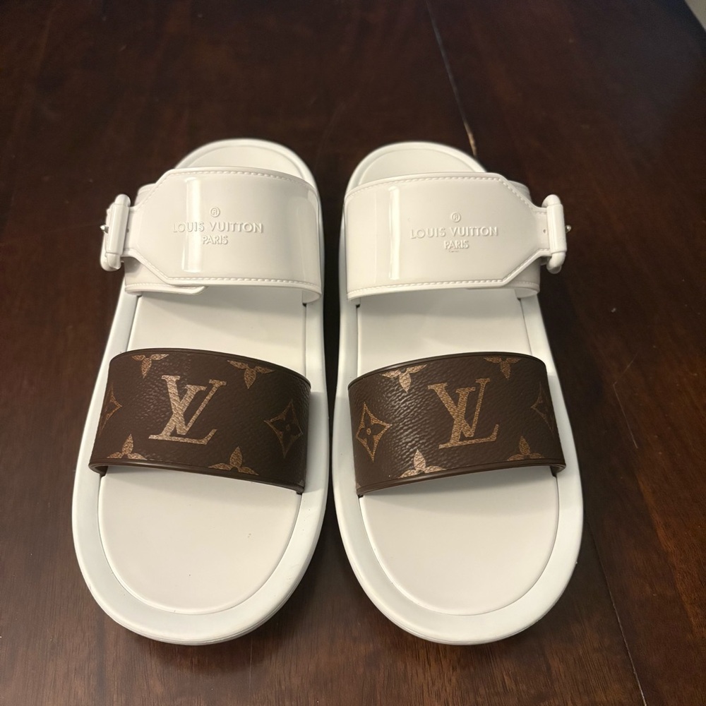 Louis Vuitton White and Brown Sandals